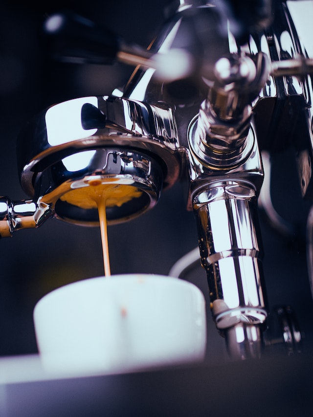 Kvalitets semiautomatiske espressomaskiner eller manuelle espressomaskiner