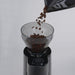 Bryg kaffe med hele kaffebønner ved at male dem selv med Cloer Kaffekværn, 300 g, 140-150 W