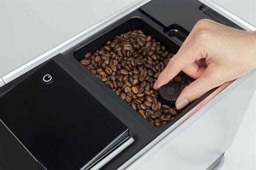 Bestil Caso Fuldautomatisk kaffemaskine Café Crema Touch online og få kaffekværn og kaffemaskine